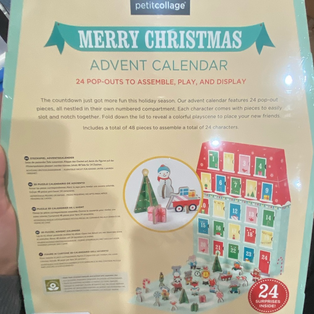 Petit Collage Christmas Pop Out Advent Calender - Picture 6 of 7